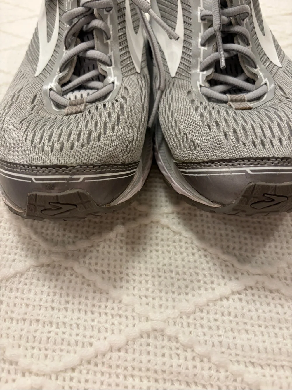 Brooks Women's Gray Ghost 10 DNA Running Shoes